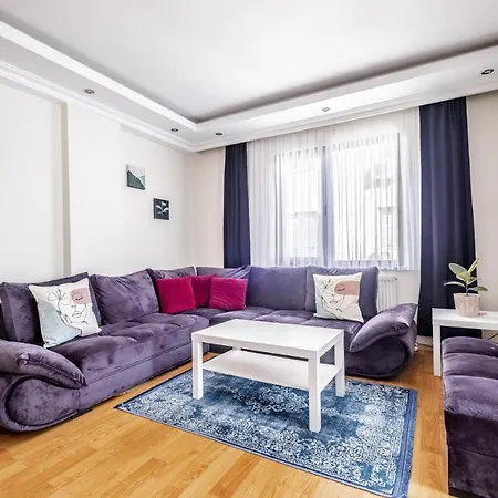 Flat In Maltepe With Balcony Near Shopping Malls Apartment Istanbul
