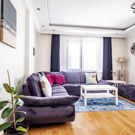 Flat In Maltepe With Balcony Near Shopping Malls Apartment Istanbul