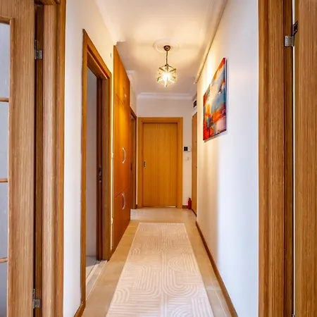 Flat In Maltepe With Balcony Near Shopping Malls Apartment *